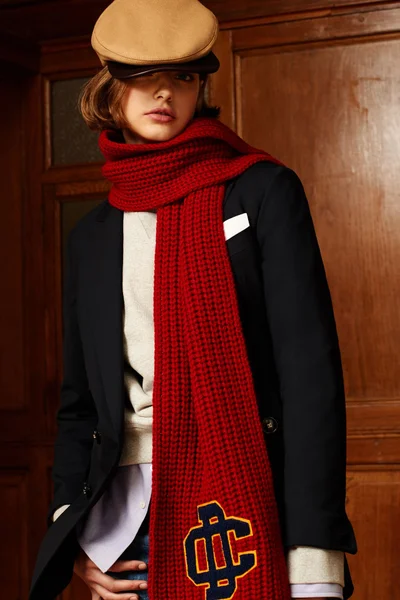 Look 30